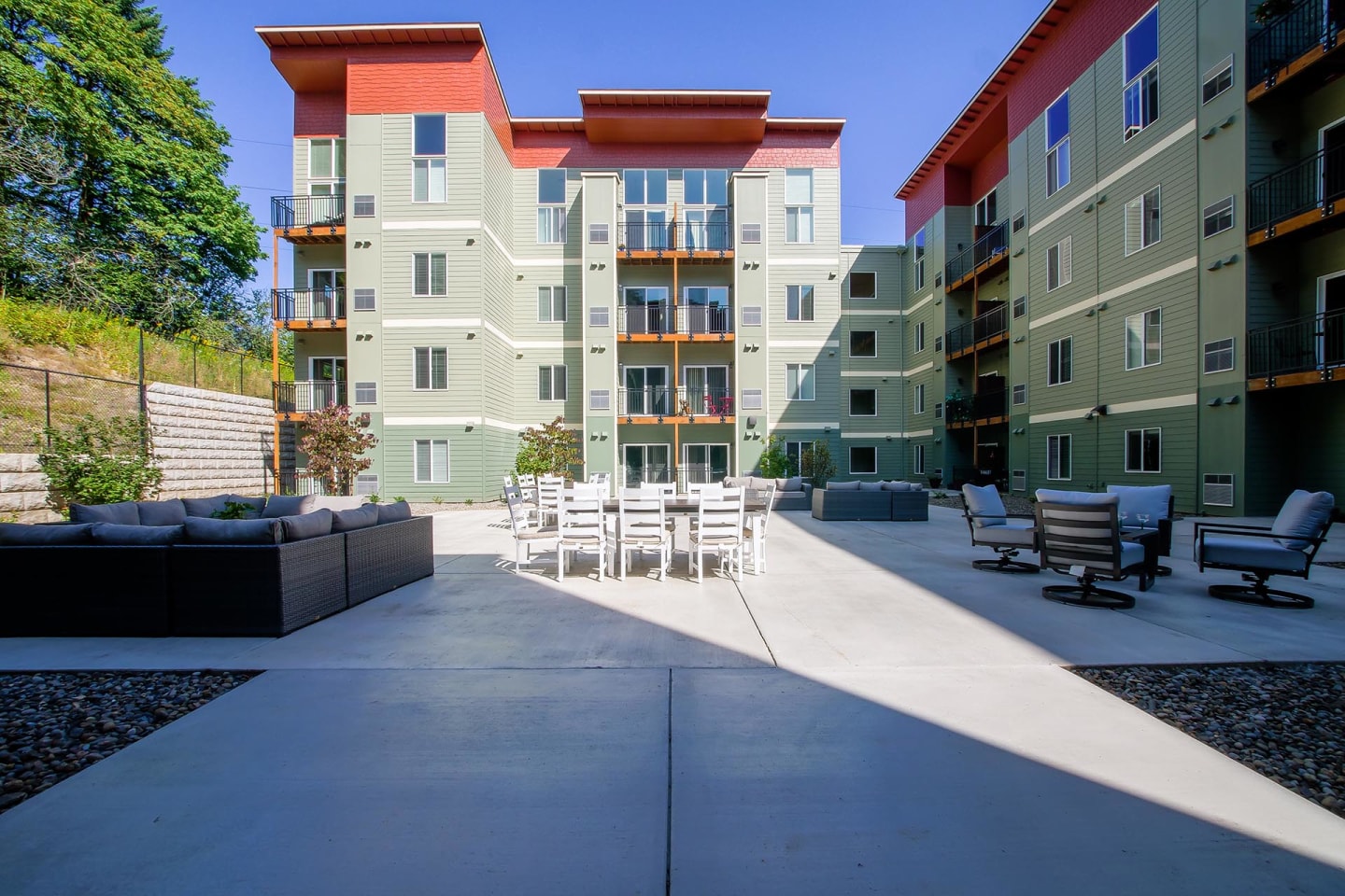 Terrace at River Oaks - 55+ Senior Apartments Image 21