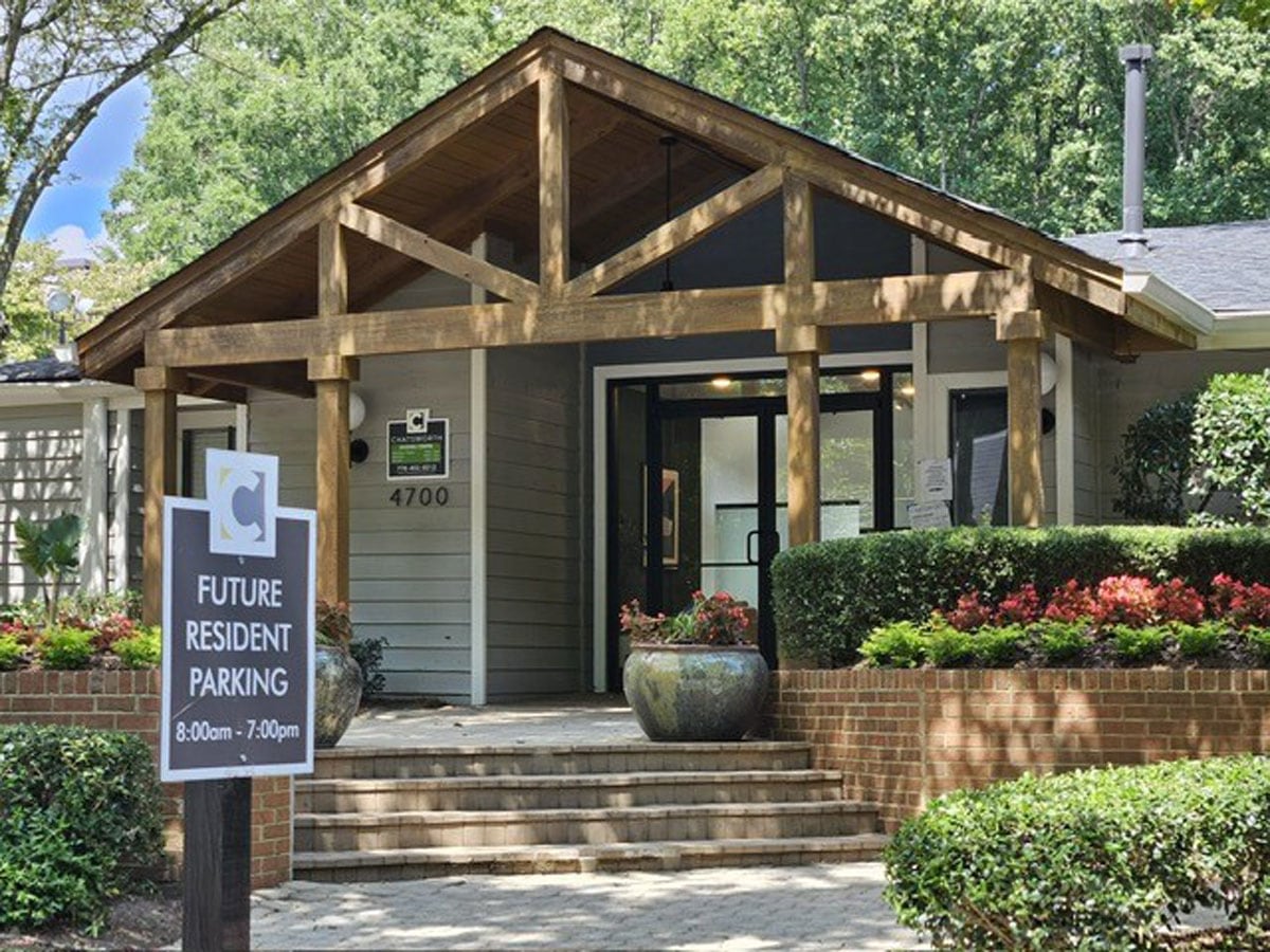 Chatsworth Apartments Image 13