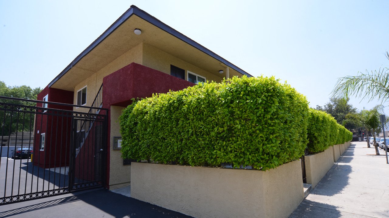 Vintage Apartments Image 7