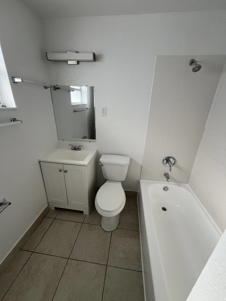 2030 Apartments Image 11