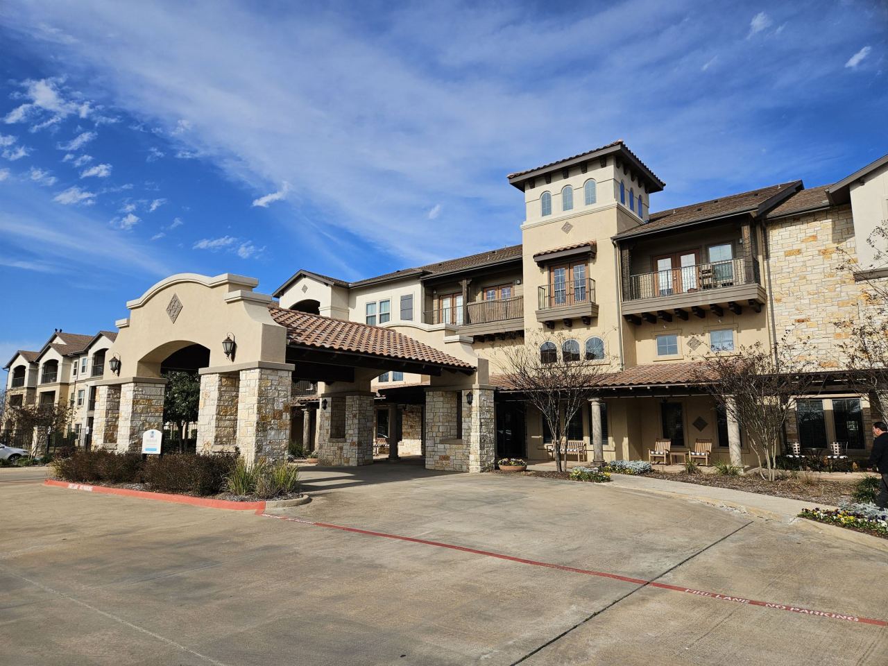 Mariposa at Clear Creek - Senior Housing Image 2