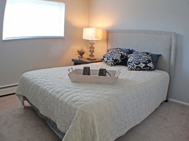 Valley York Apartments Image 5