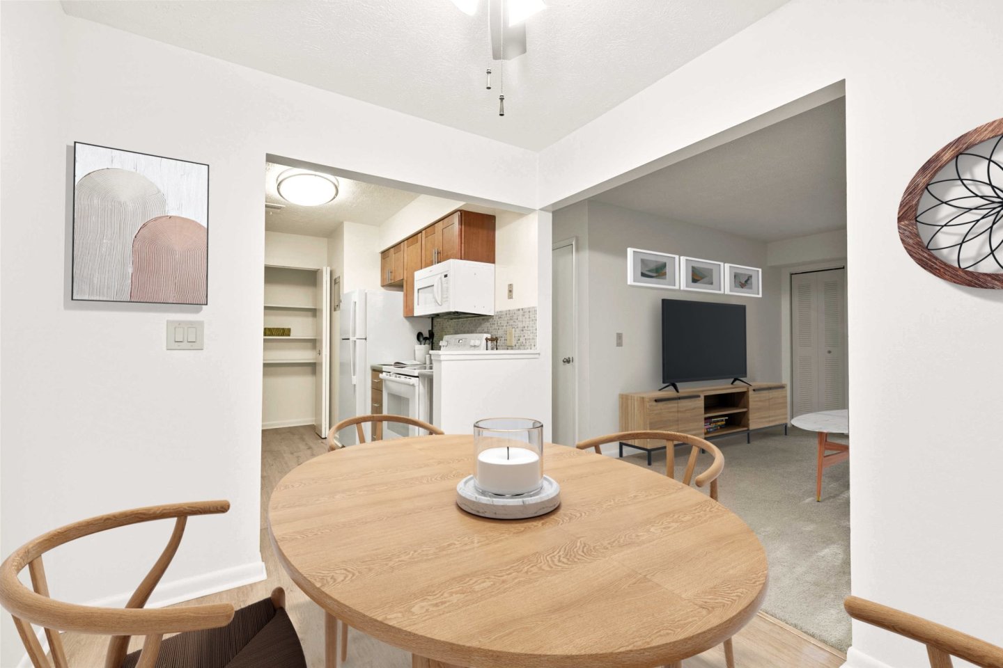 California Apartments Image 21