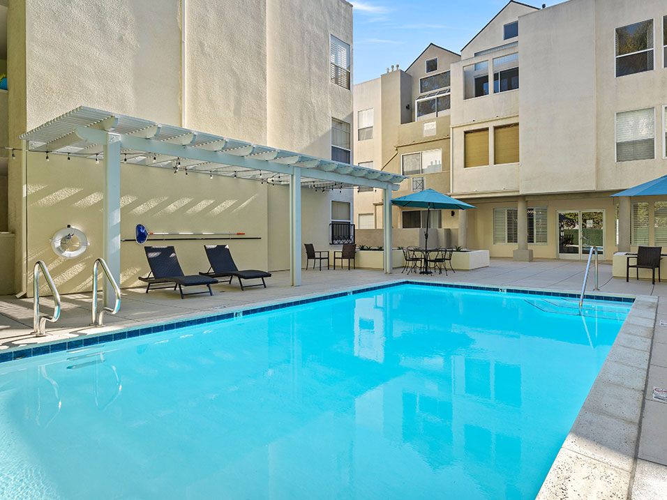 Palms Court Image 19
