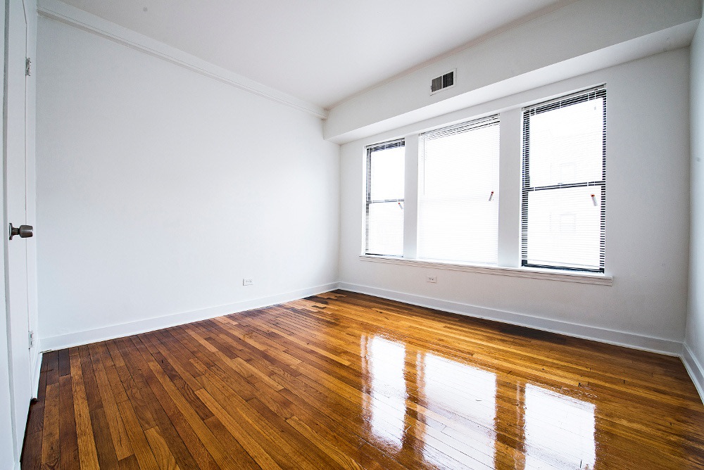 5300 S Michigan Ave Image 3