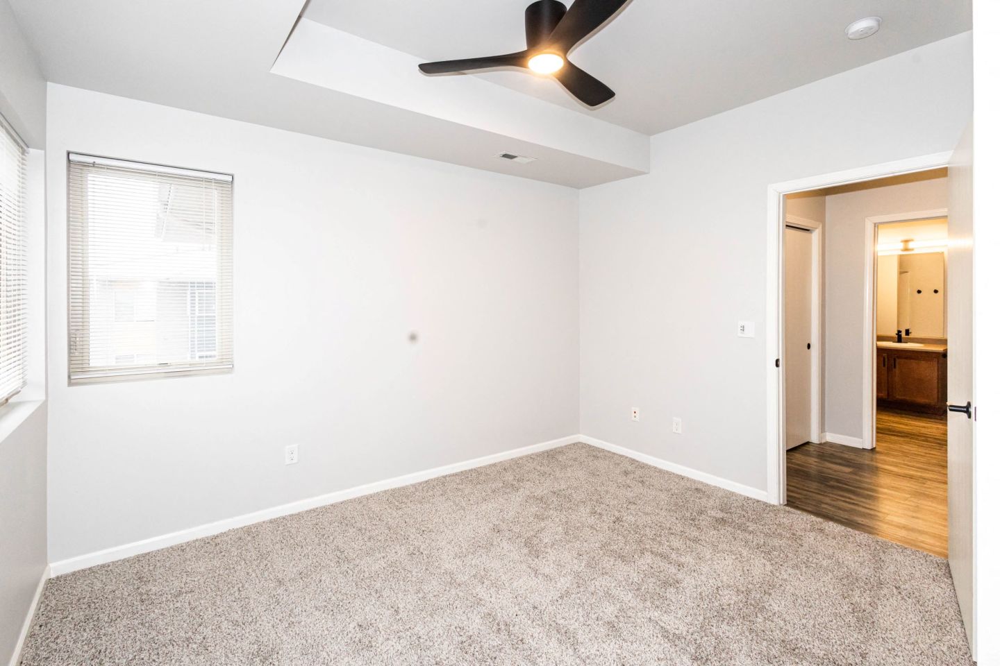 Meadowlark Place Image 5