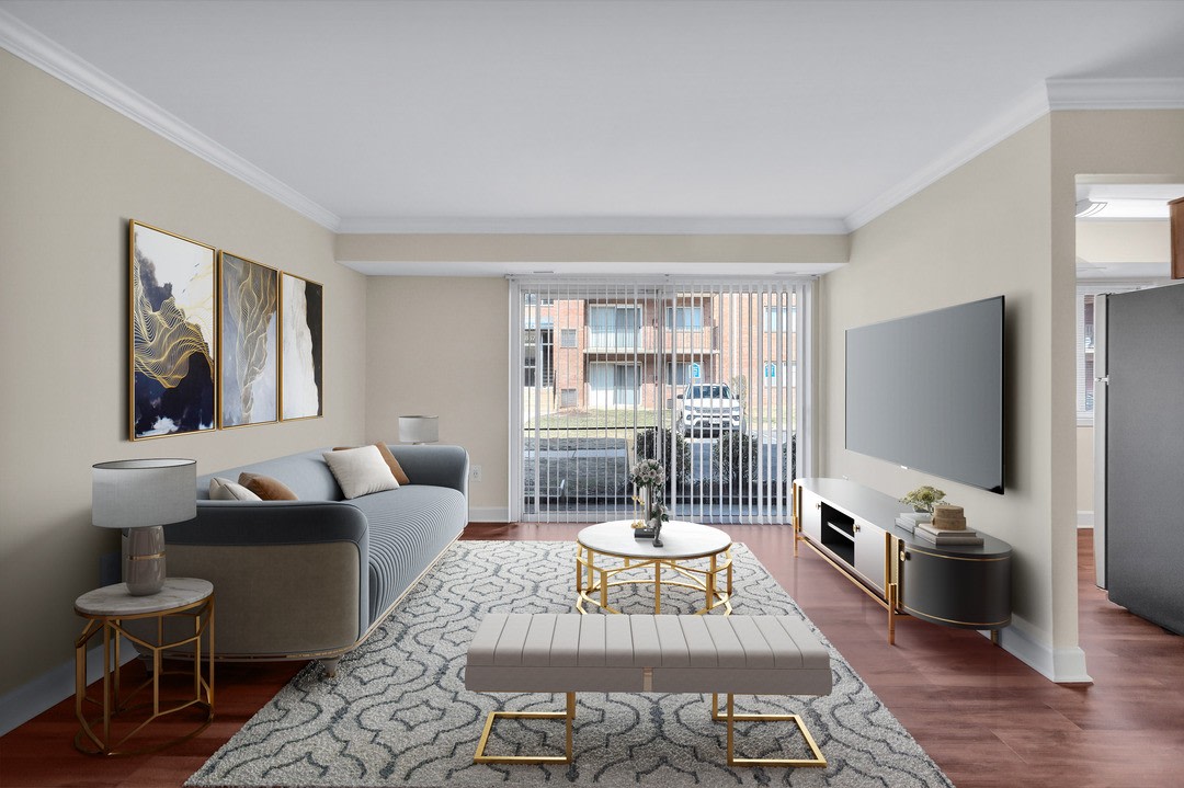 Washington Square Apartments Image 4