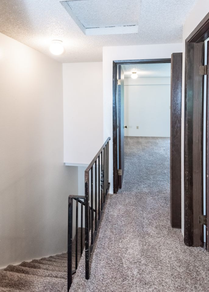 Hallmark Apartments Image 13