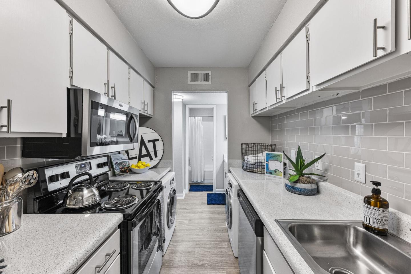 Wimbledon Apartments Image 3