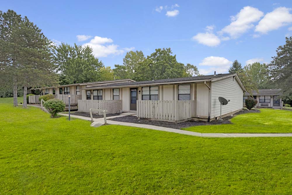 Stonehenge Apartments Image 4