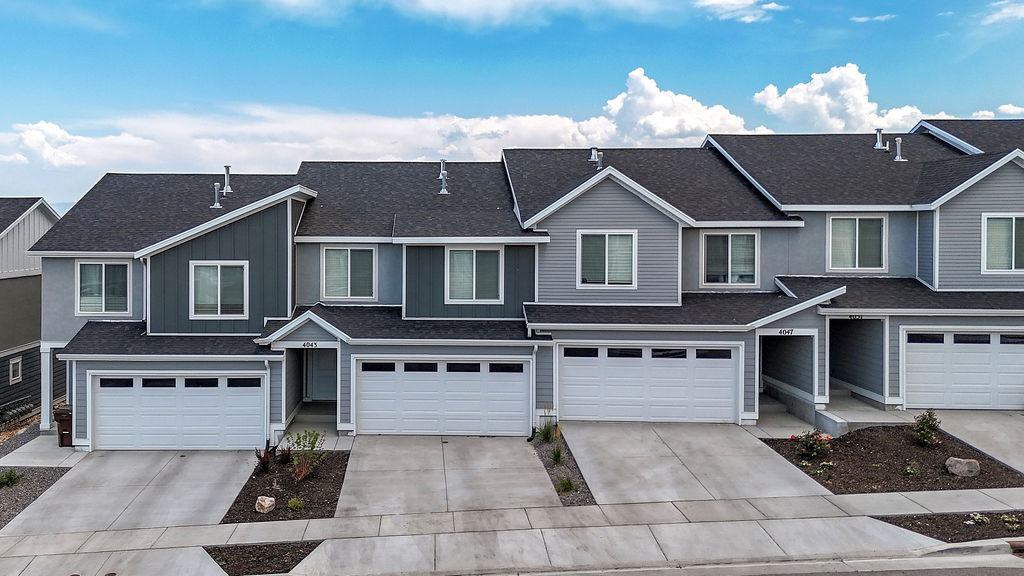 Little Valley Townhomes Image 4