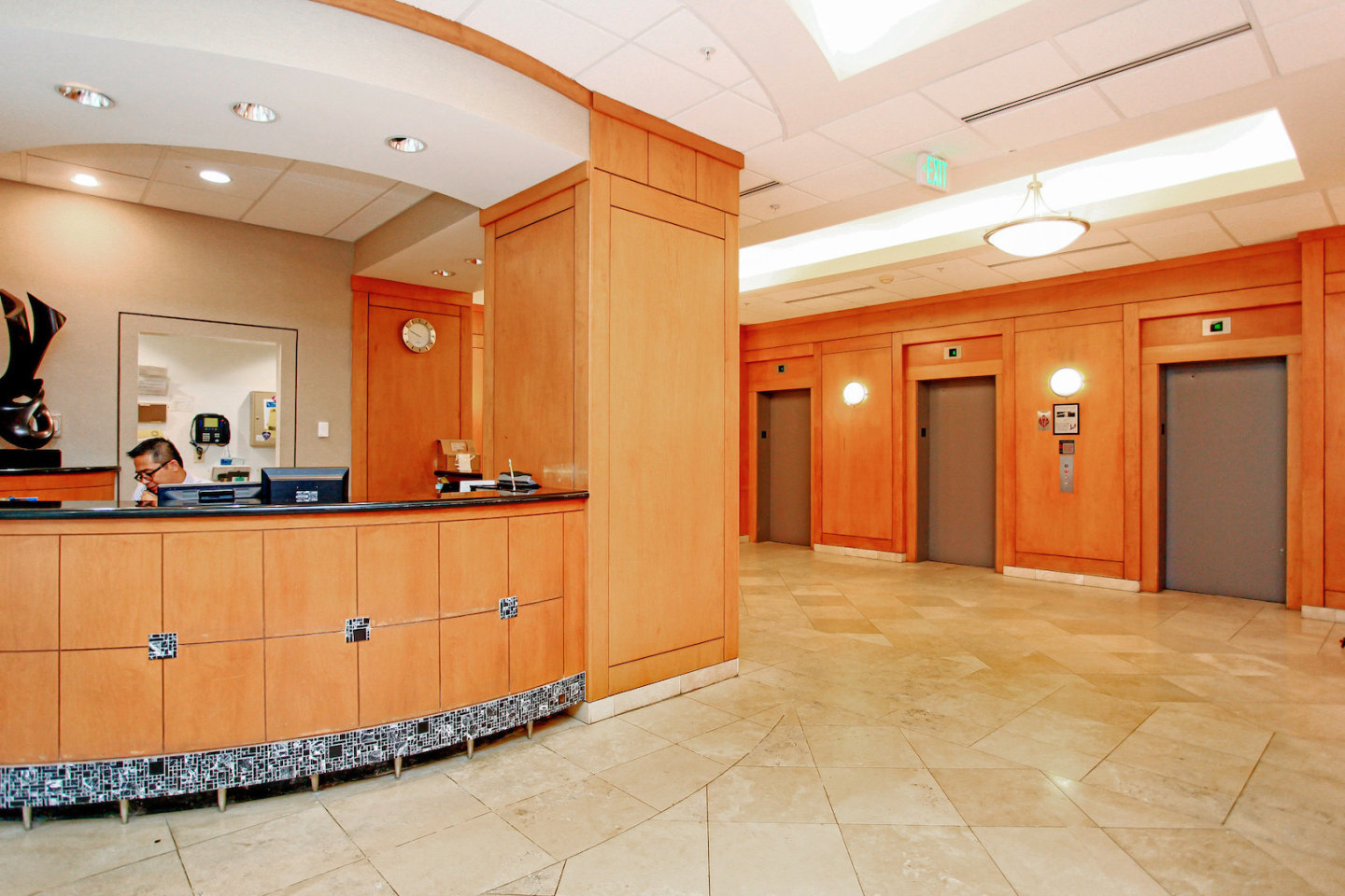 Gallery Tower Apartment Homes Image 23