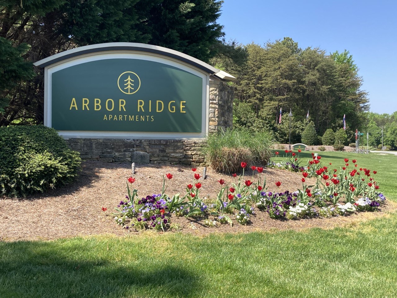 Arbor Ridge on West Friendly Image 17