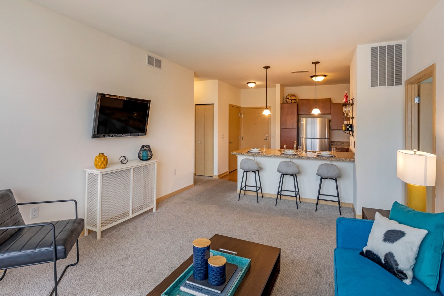 The Enclave Luxury Apartments Image 23