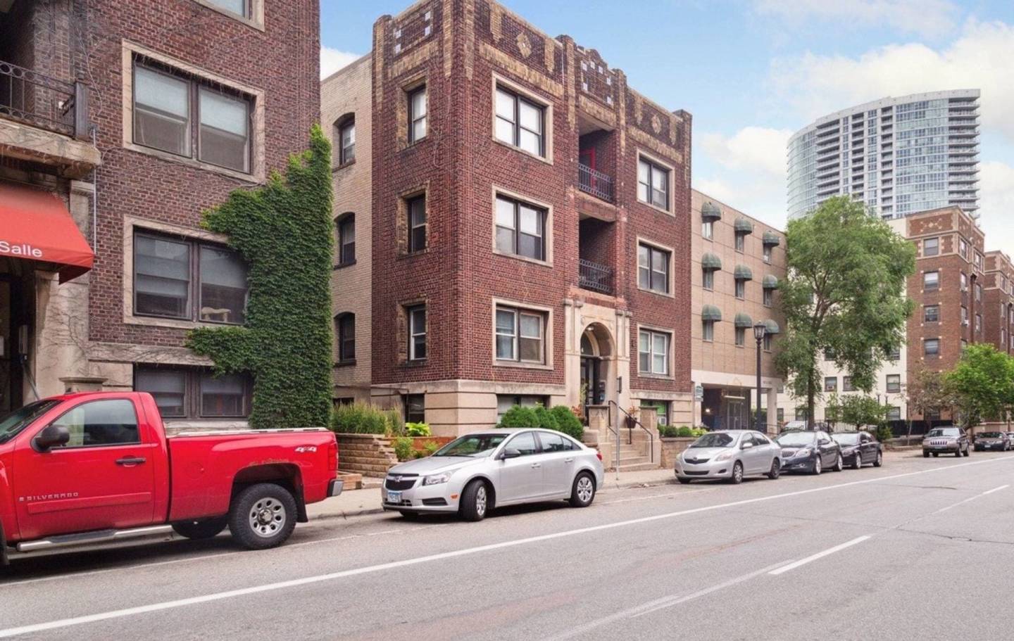 1524 Lasalle Avenue Image 16