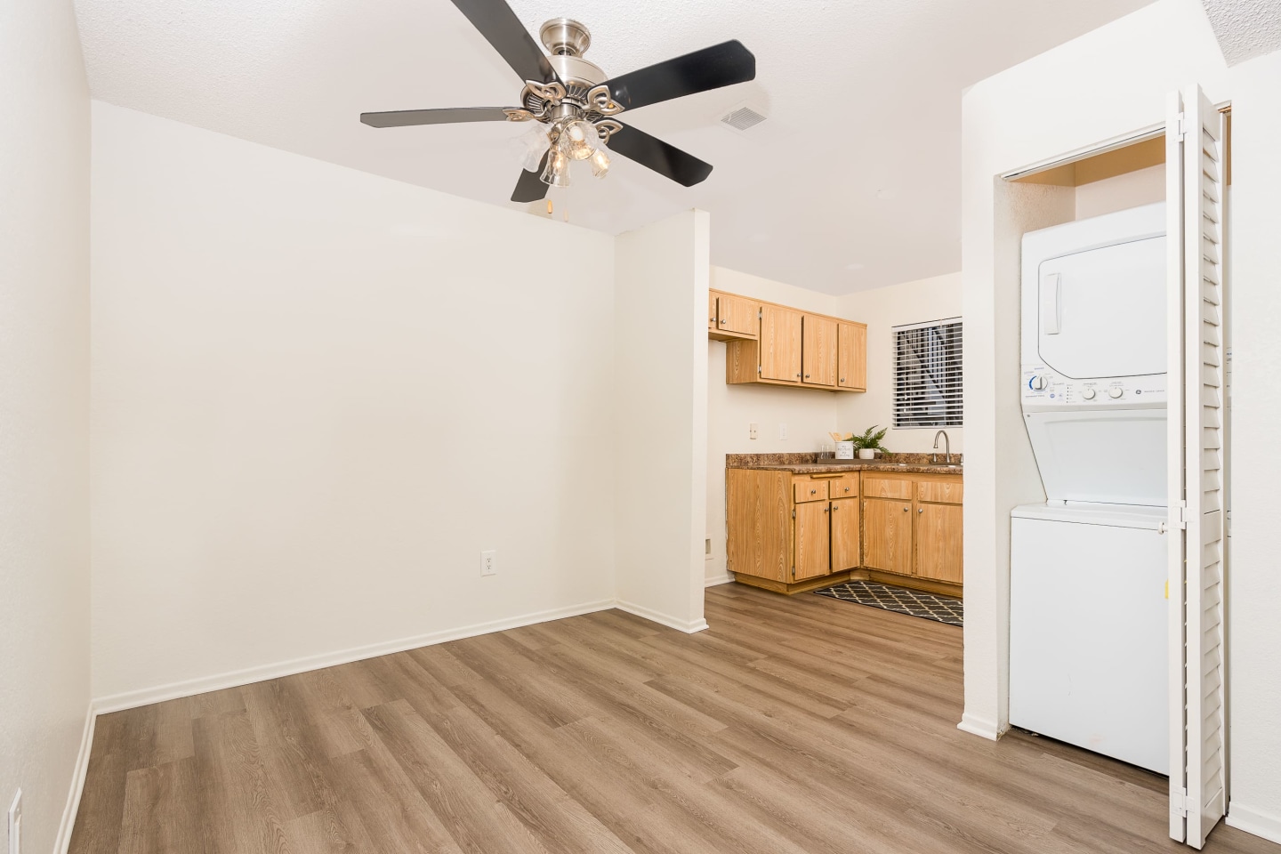 Woodbend Image 38