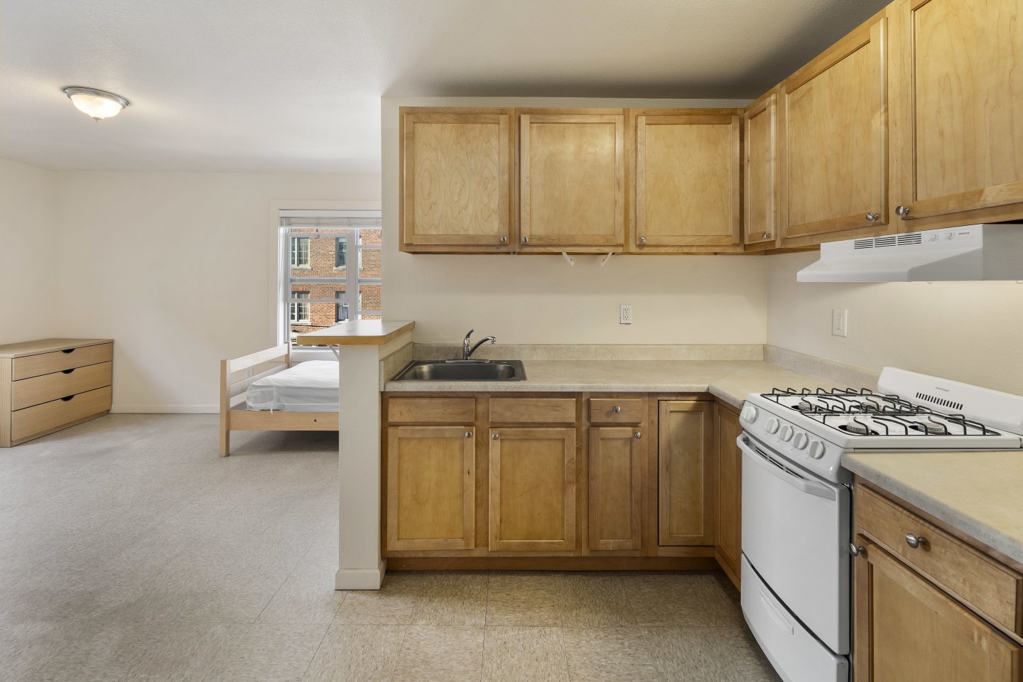 Hudson House Image 1