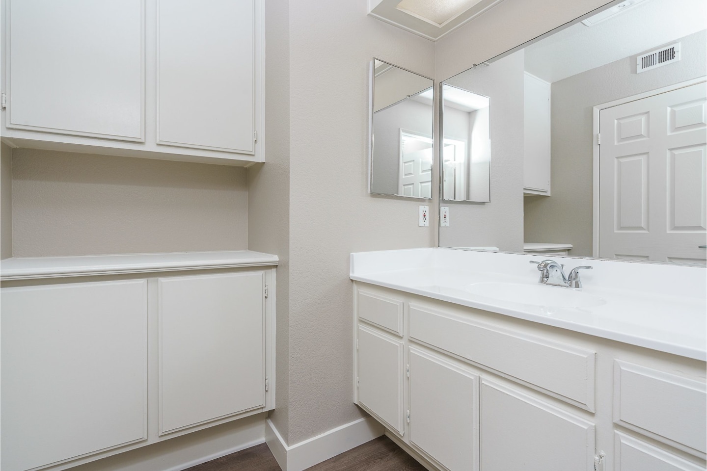Westlake Canyon Apartments Image 45