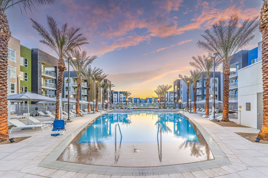 Ariva Luxury Residences Image 21