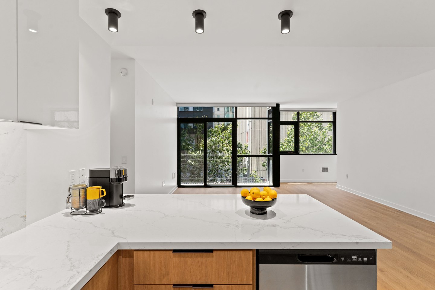 333 Fremont Image 18