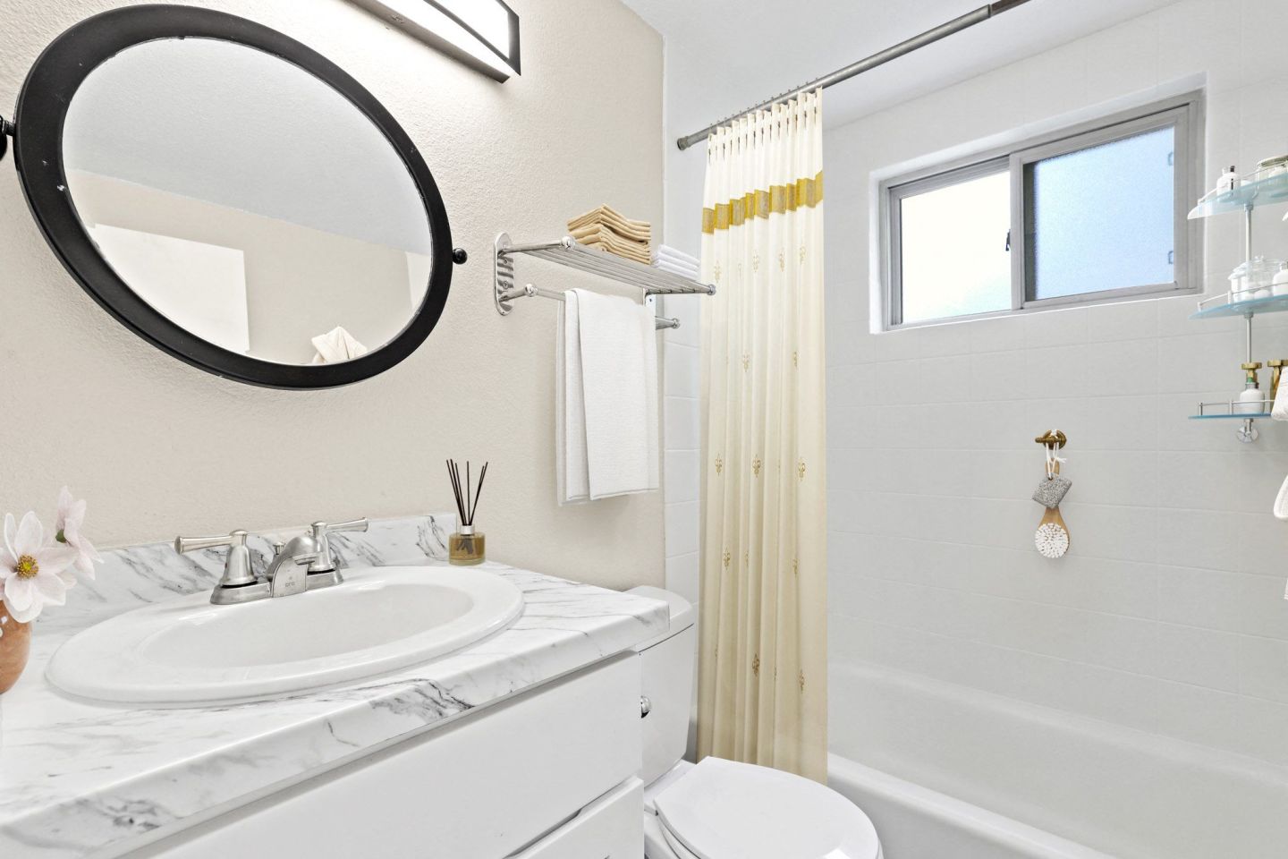 1345 High Street Apartments Image 30