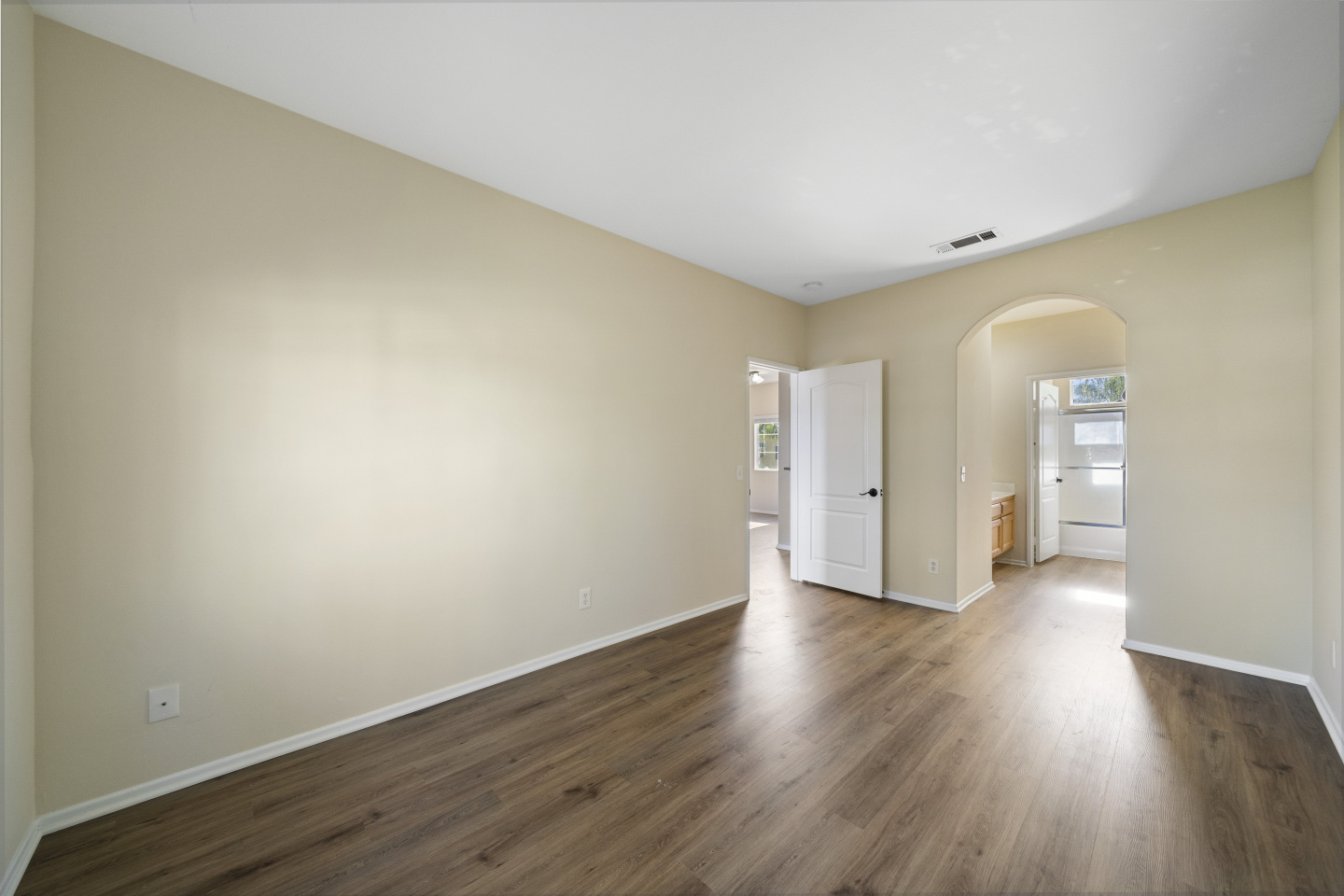 The Village apartments Image 4