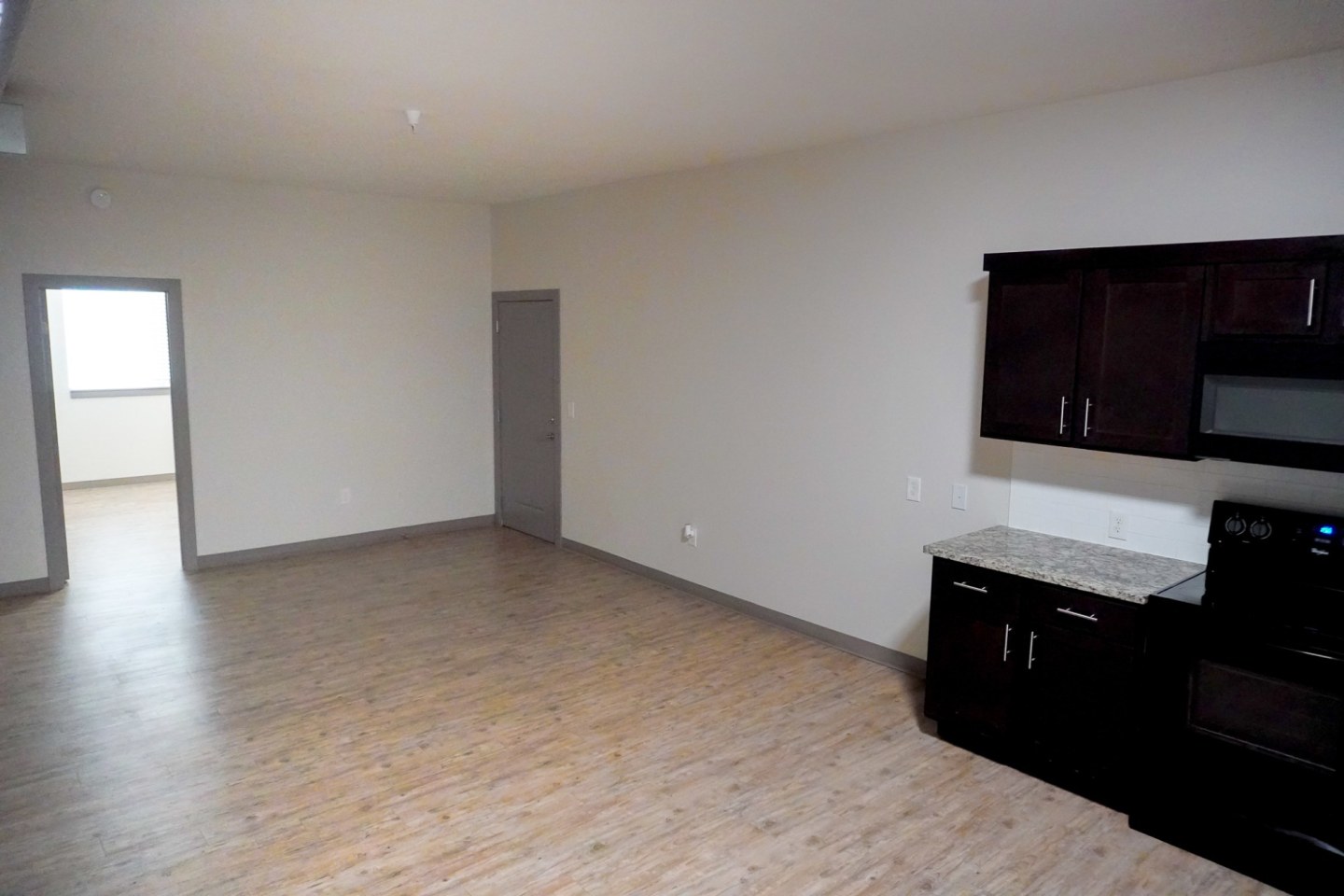 Pinnacle Lofts Image 19