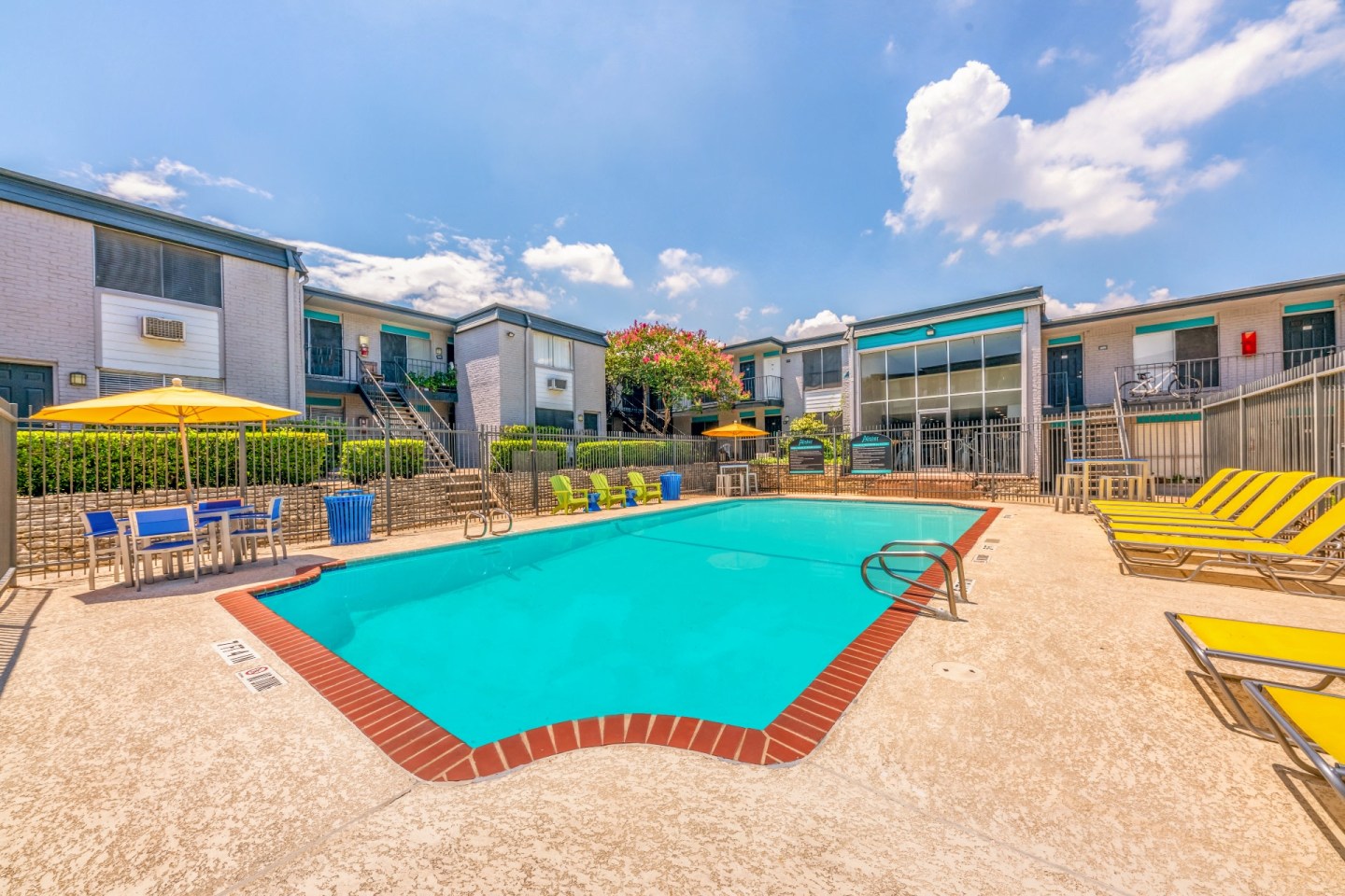 Alister Apartments Image 1