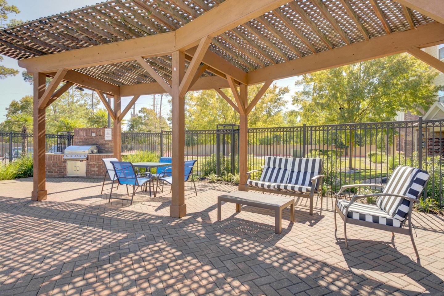 Carrington at Champion Forest Apartments Image 11