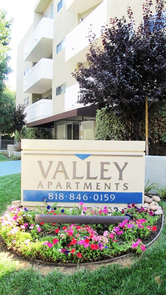 Valley Apartments Image 3