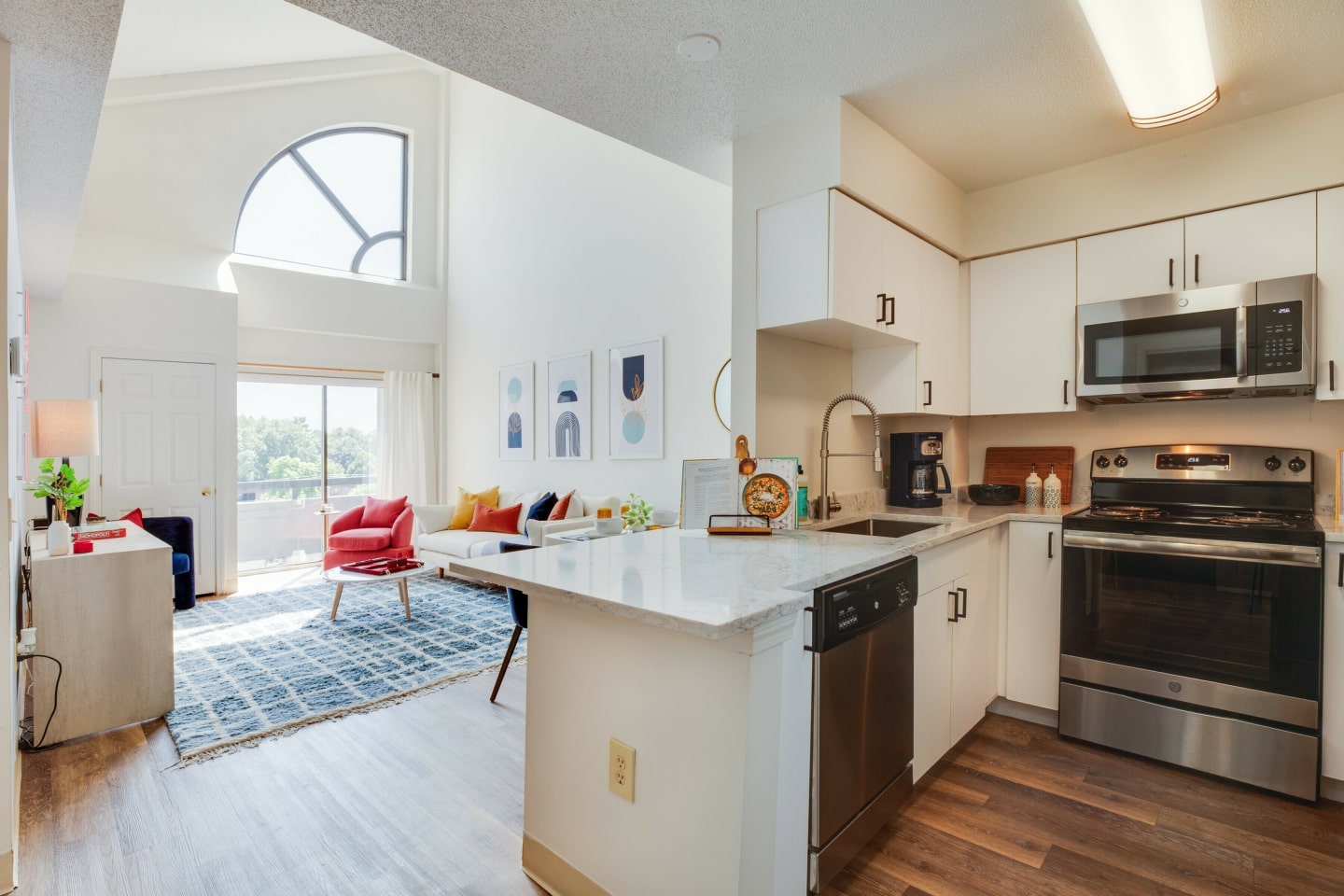 Residences at Tewksbury Commons Image 22