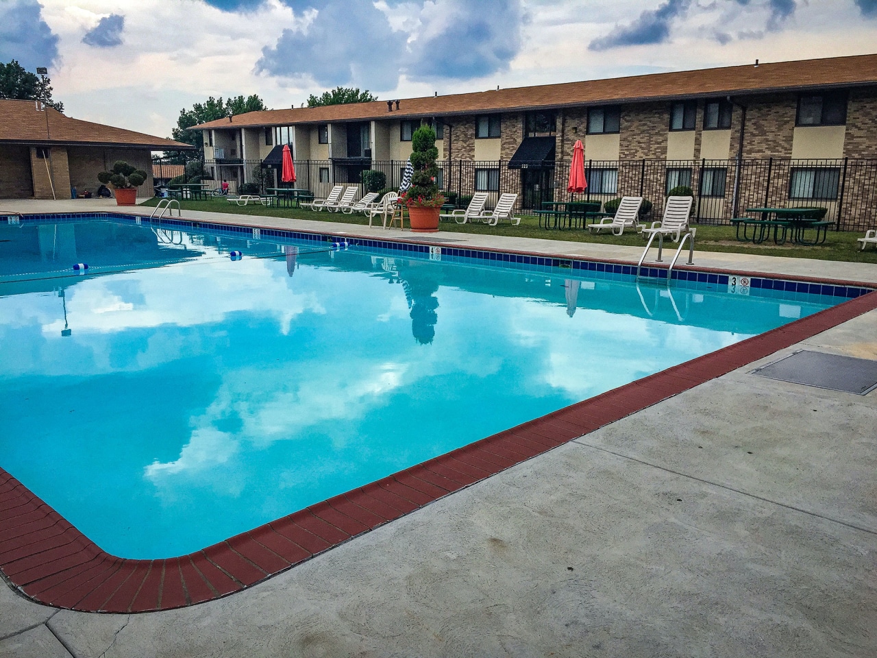 Carriage Park Apartments Image 16