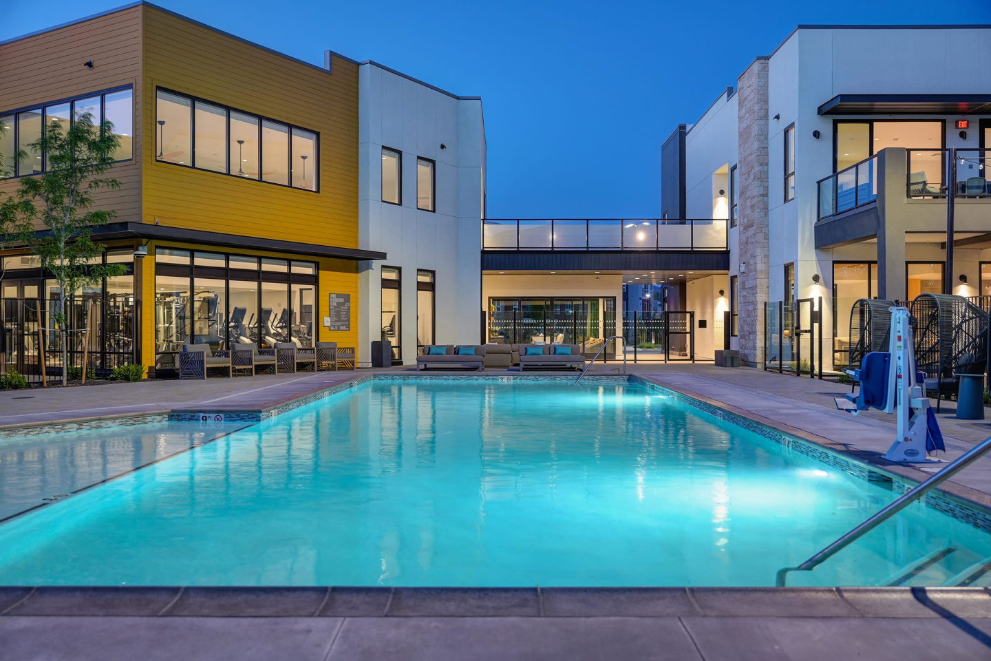 Halcyon Apartments Image 49
