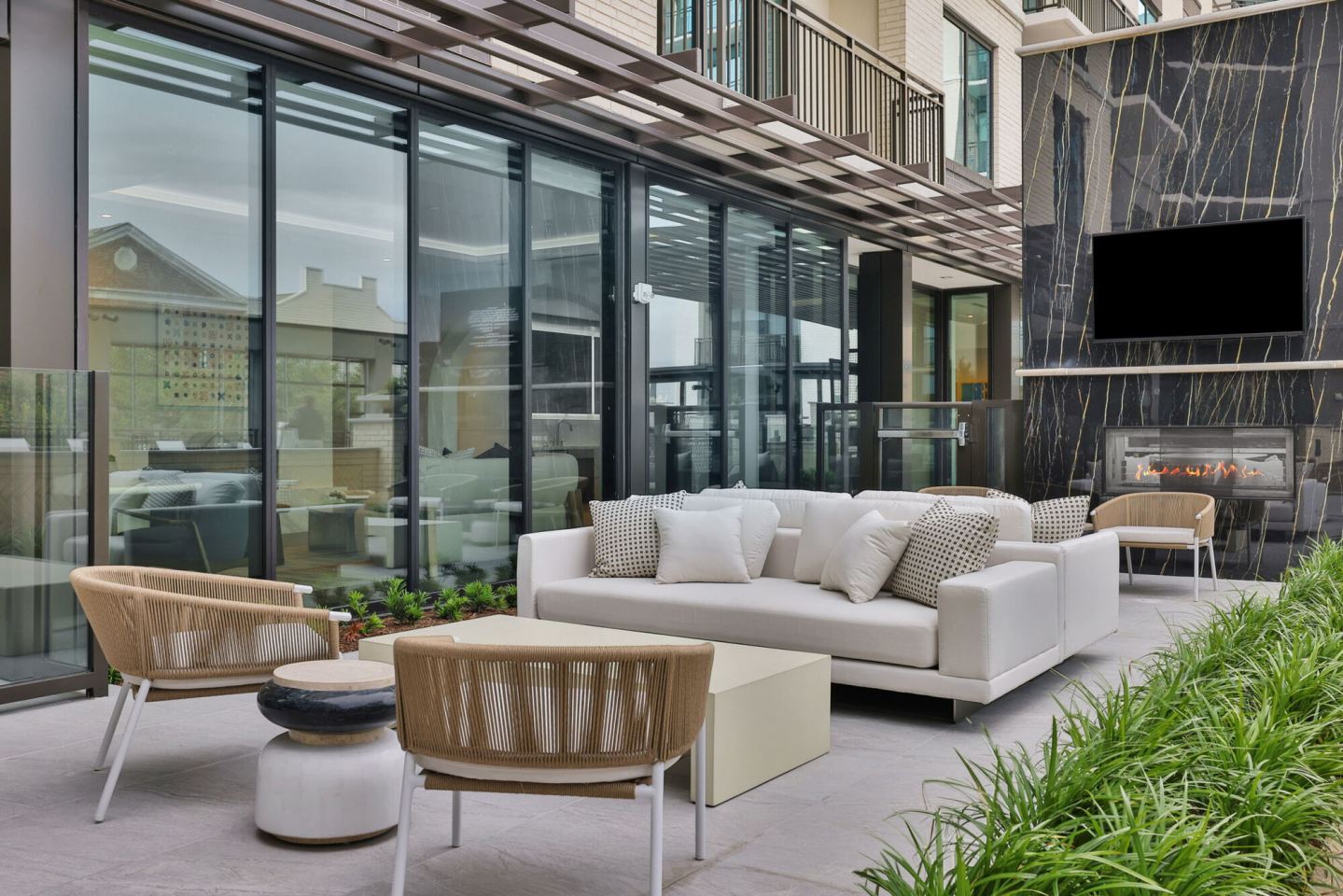 Rone Residence Image 22