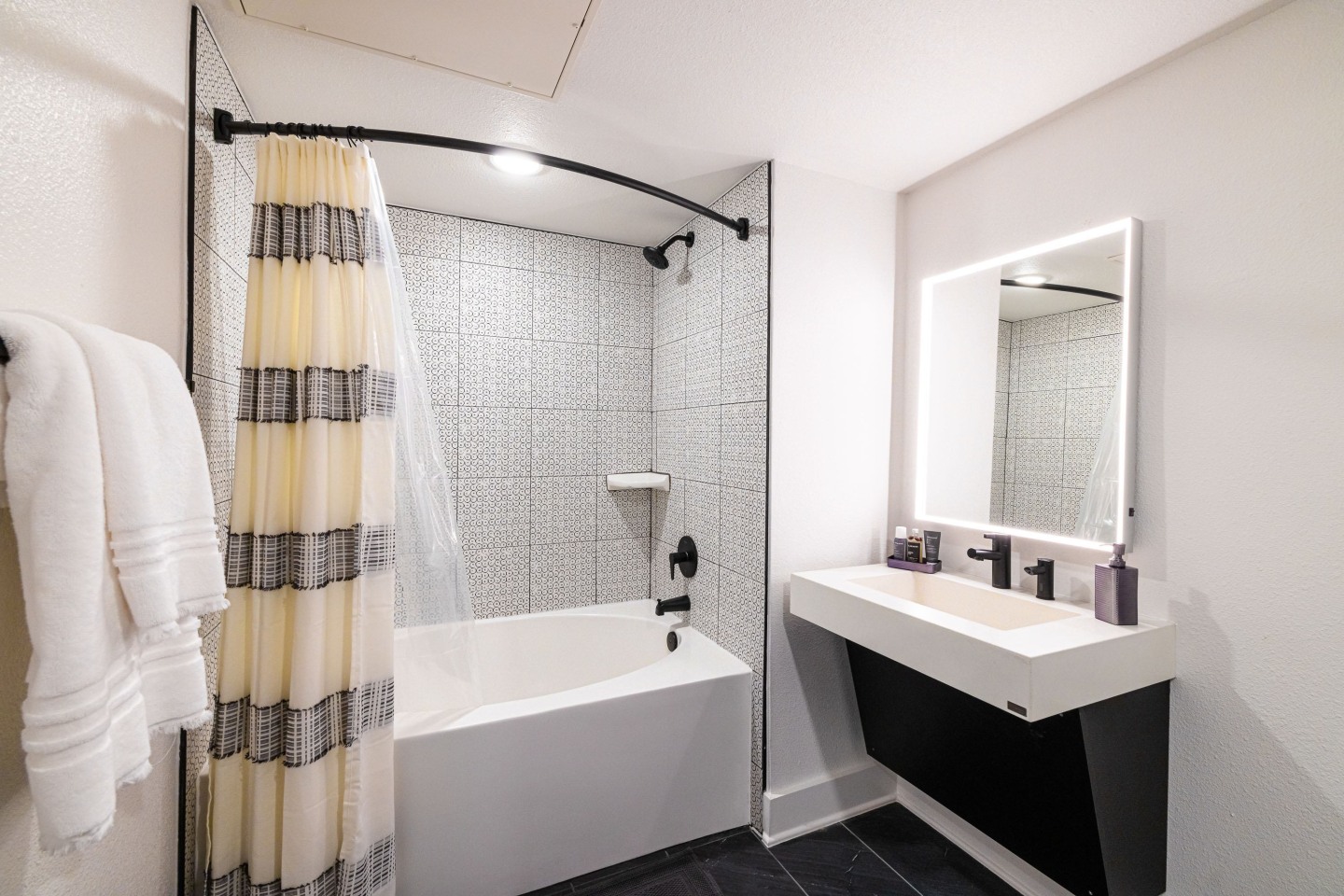 Linz Luxury Living Image 19