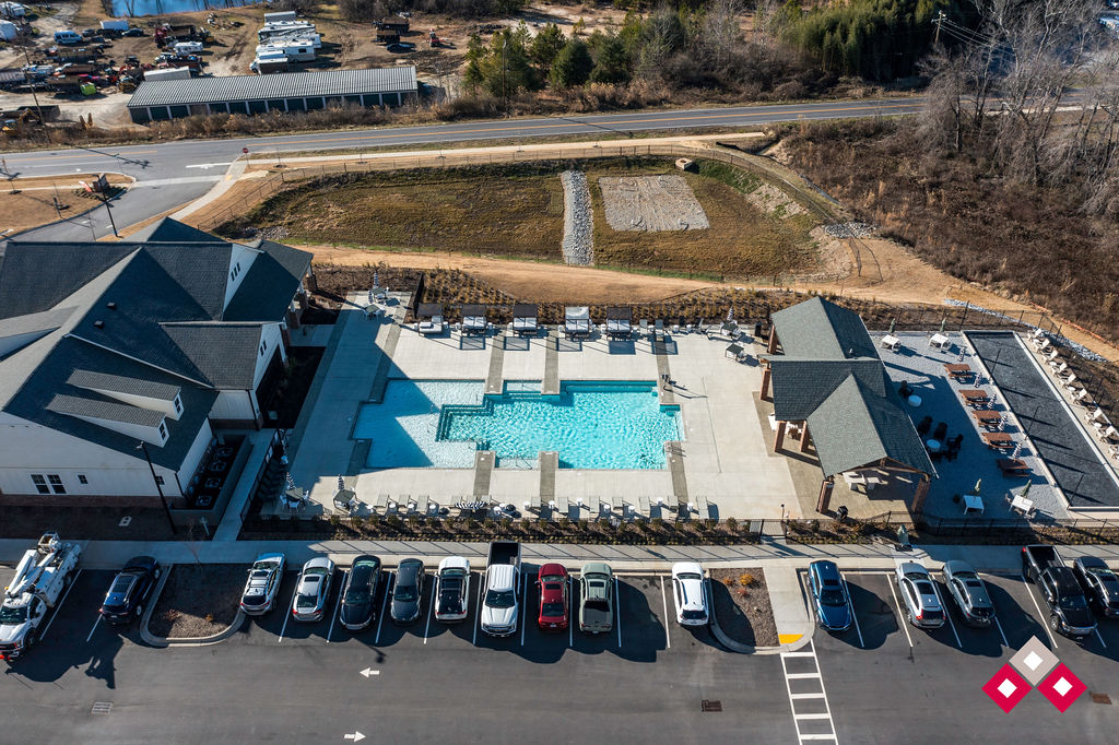 Summit at Hendersonville Image 65