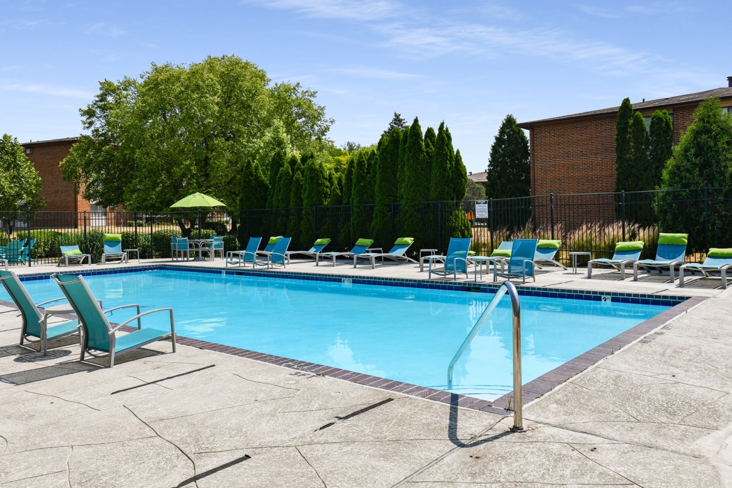 The Ponds Of Naperville Image 28