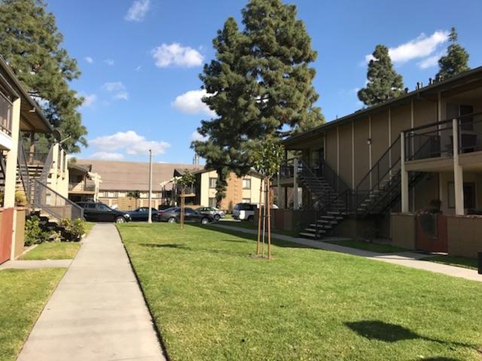 Greenbriar Woods Apartments Image 8
