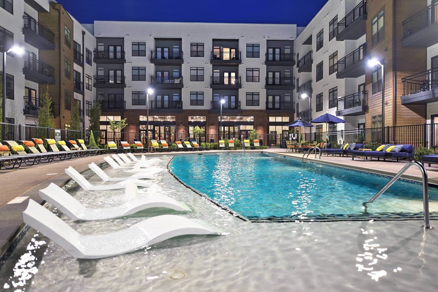 Windsor Parkview Image 4