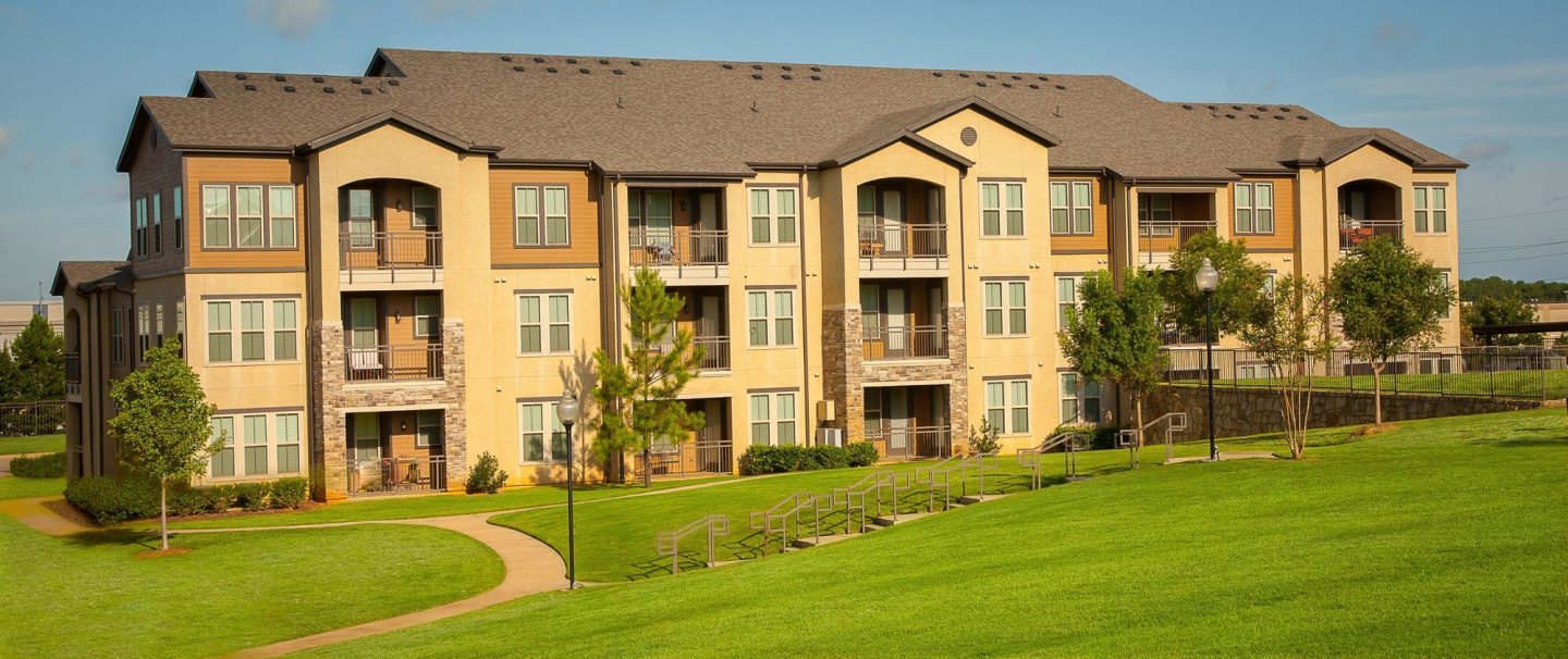 Paladin Apartments Image 3