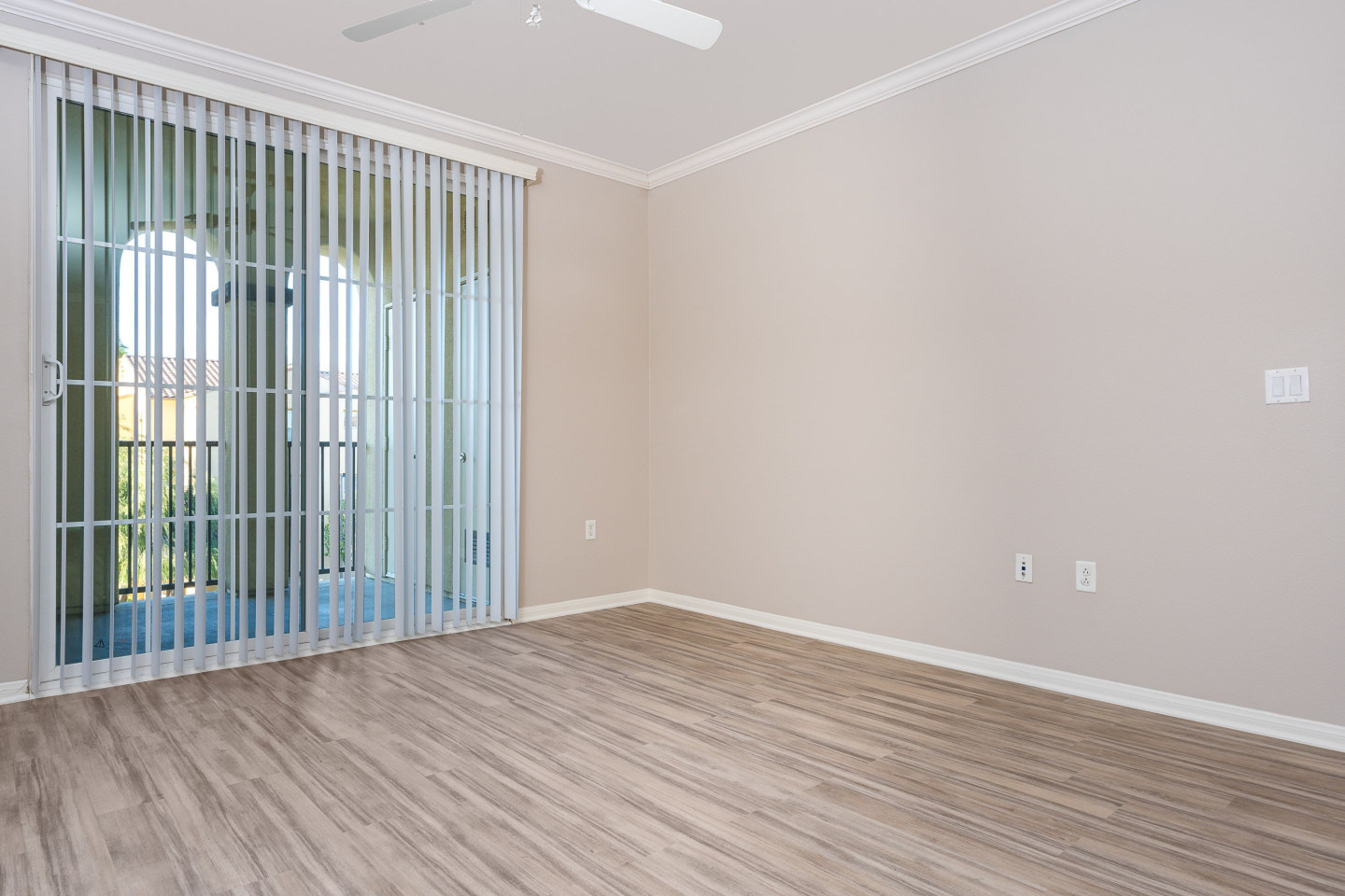 College Park Apartment Homes Image 50
