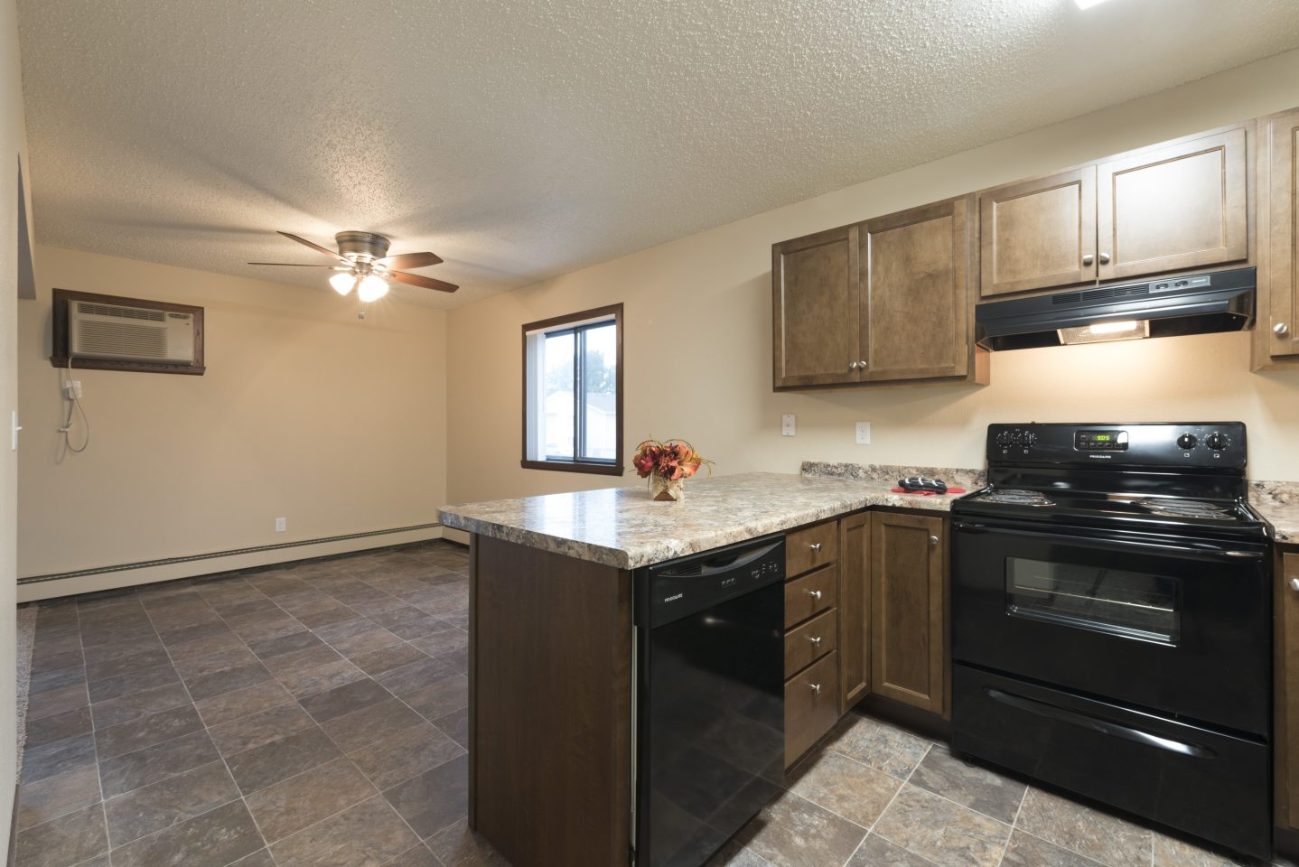 Newgate Apartments Image 7