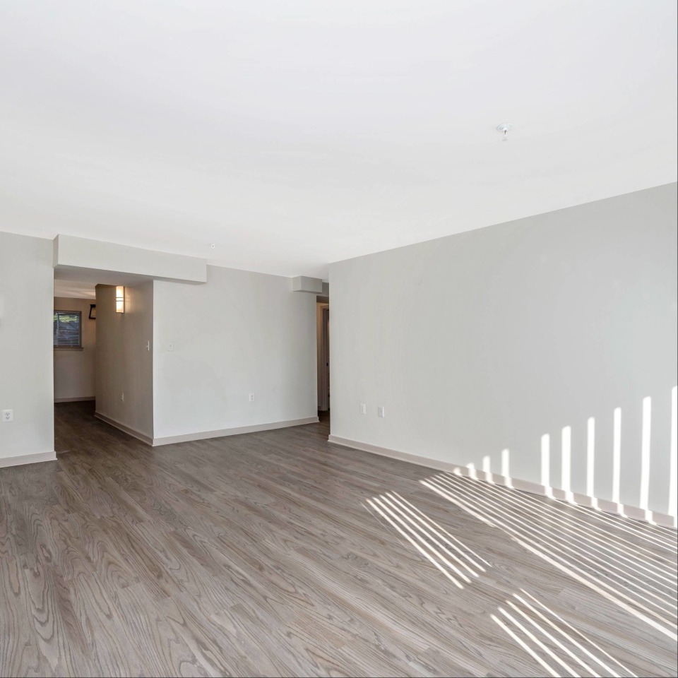 Hilltop Apartments Image 21