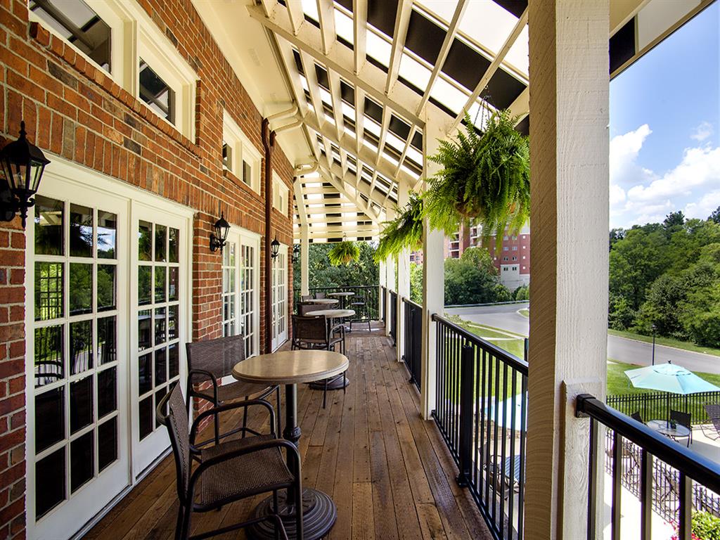 The Overlook at St. Thomas Apartments Image 4