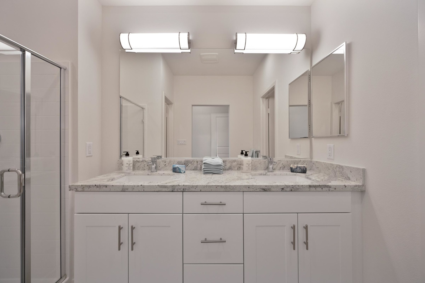 River Gate Townhomes Image 49