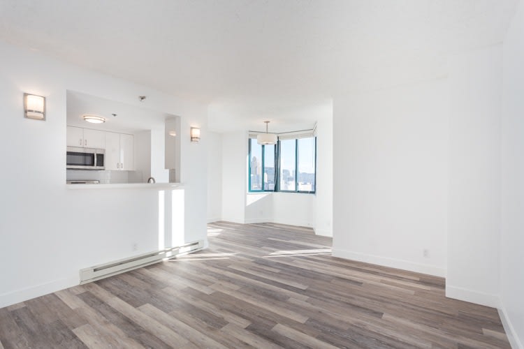 Trinity Towers Apartments Image 12