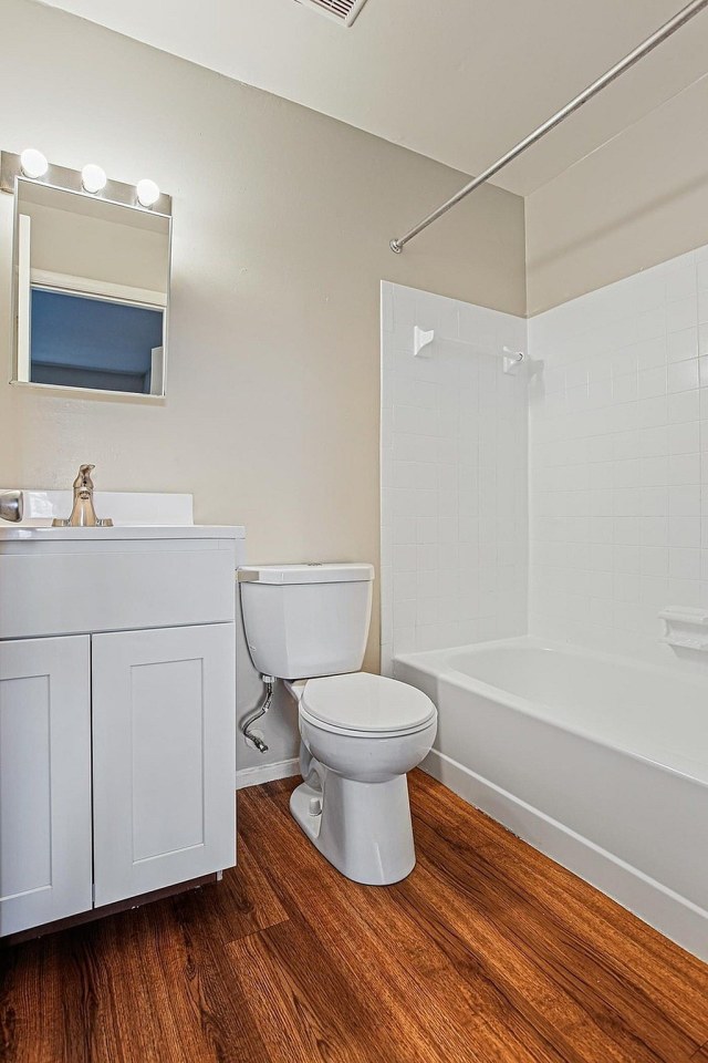 Meadow Creek Apartments Image 13