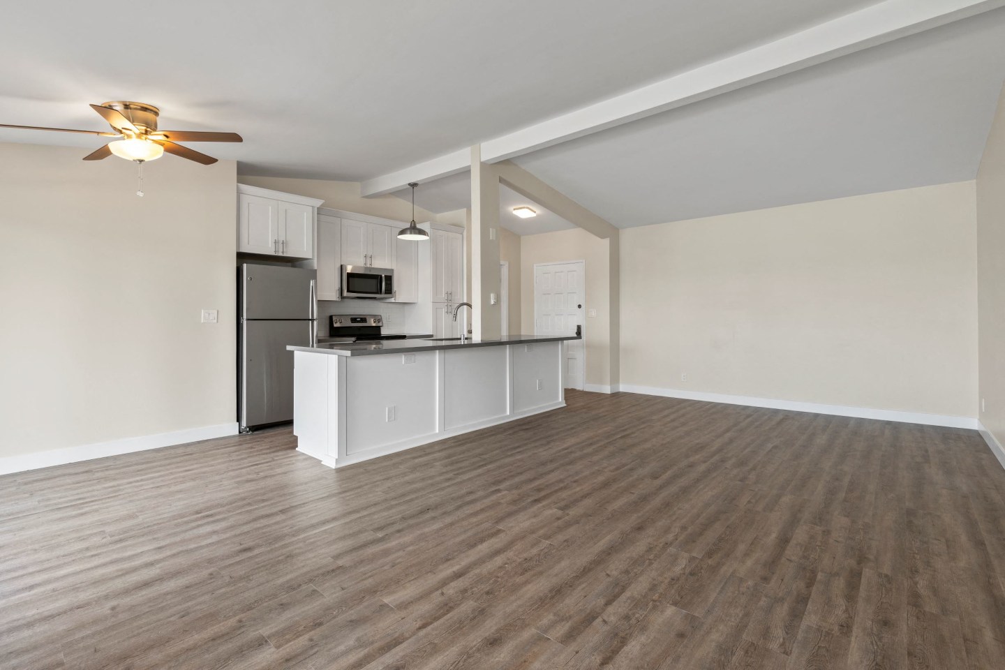 Parkway Terrace Image 25