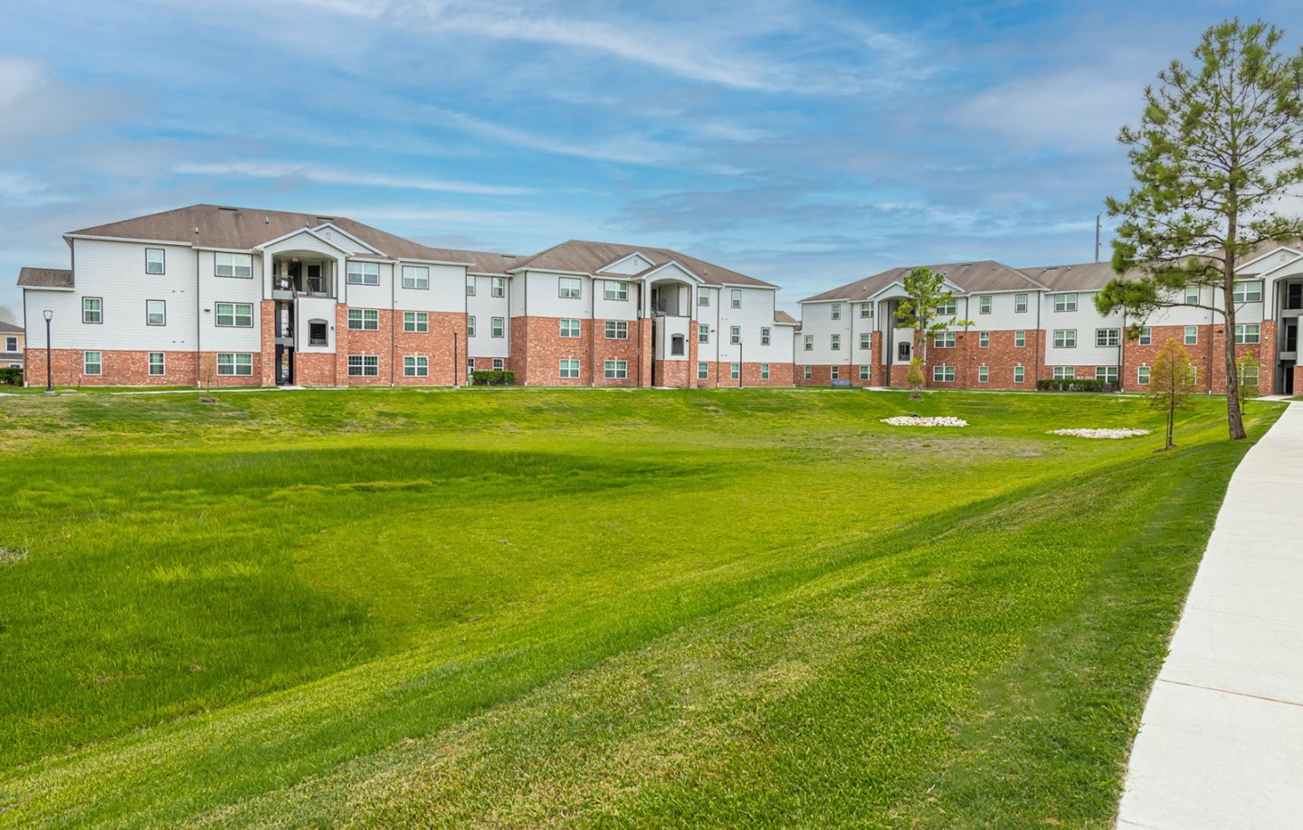 Vermillion Apartments - Affordable Housing Image 24