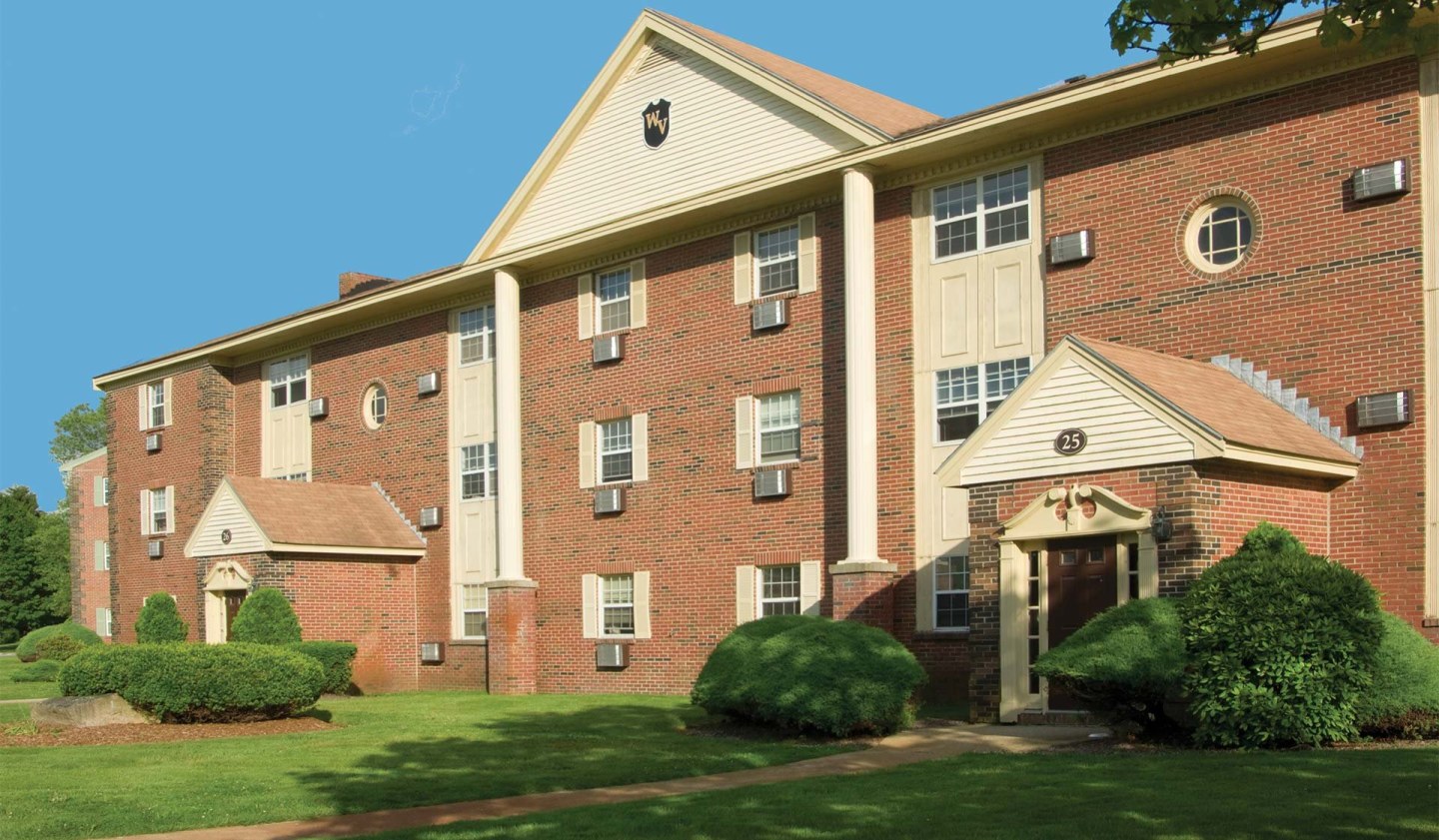 Waterford Village Apartments Image 20